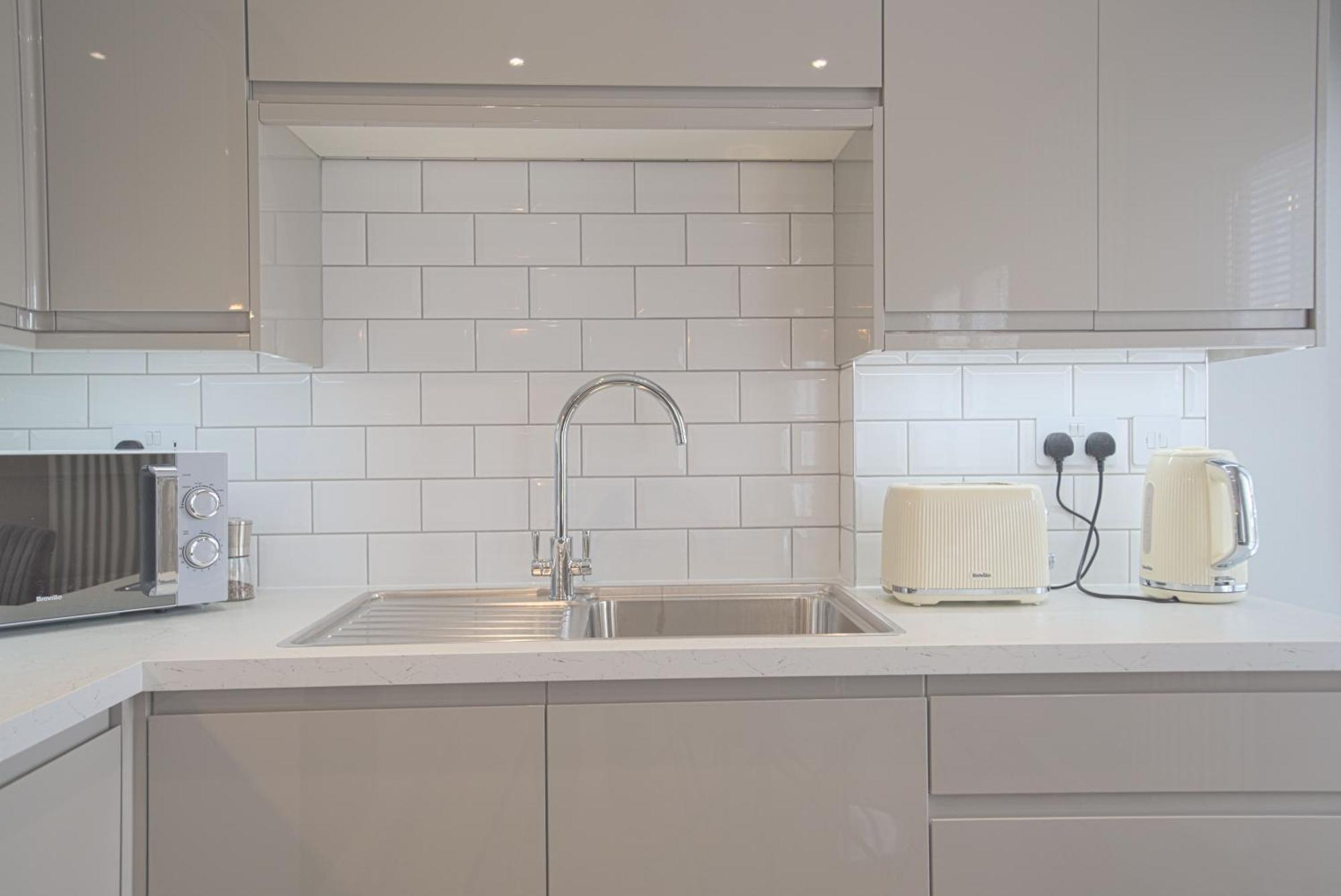 Harper Luxe Serviced Apartments دونْسْتابل المظهر الخارجي الصورة