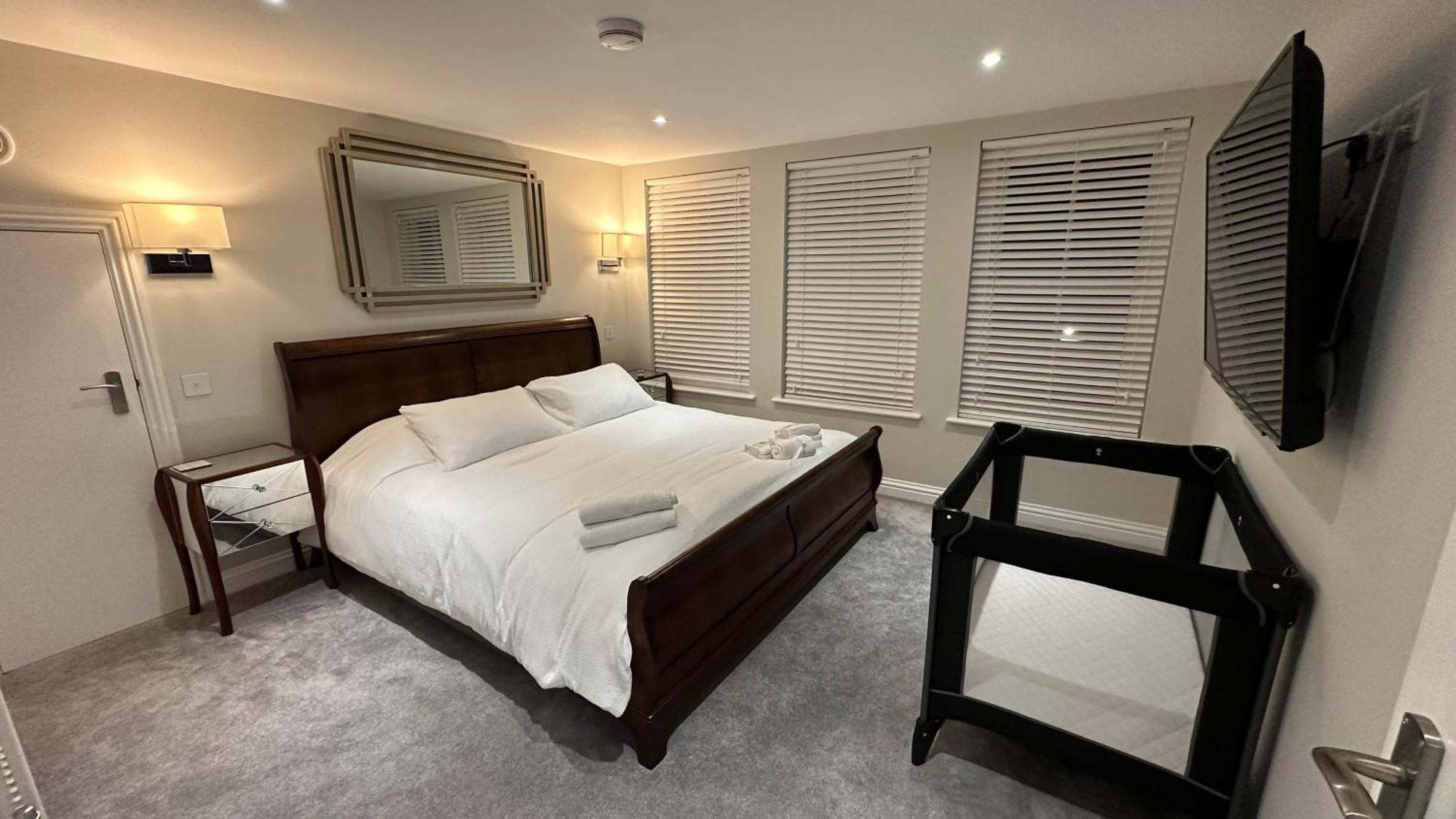 Harper Luxe Serviced Apartments دونْسْتابل المظهر الخارجي الصورة