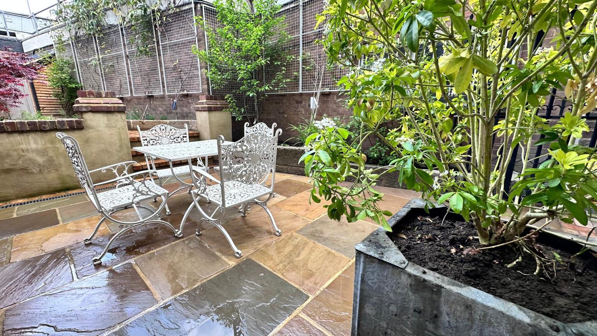 Harper Luxe Serviced Apartments دونْسْتابل المظهر الخارجي الصورة