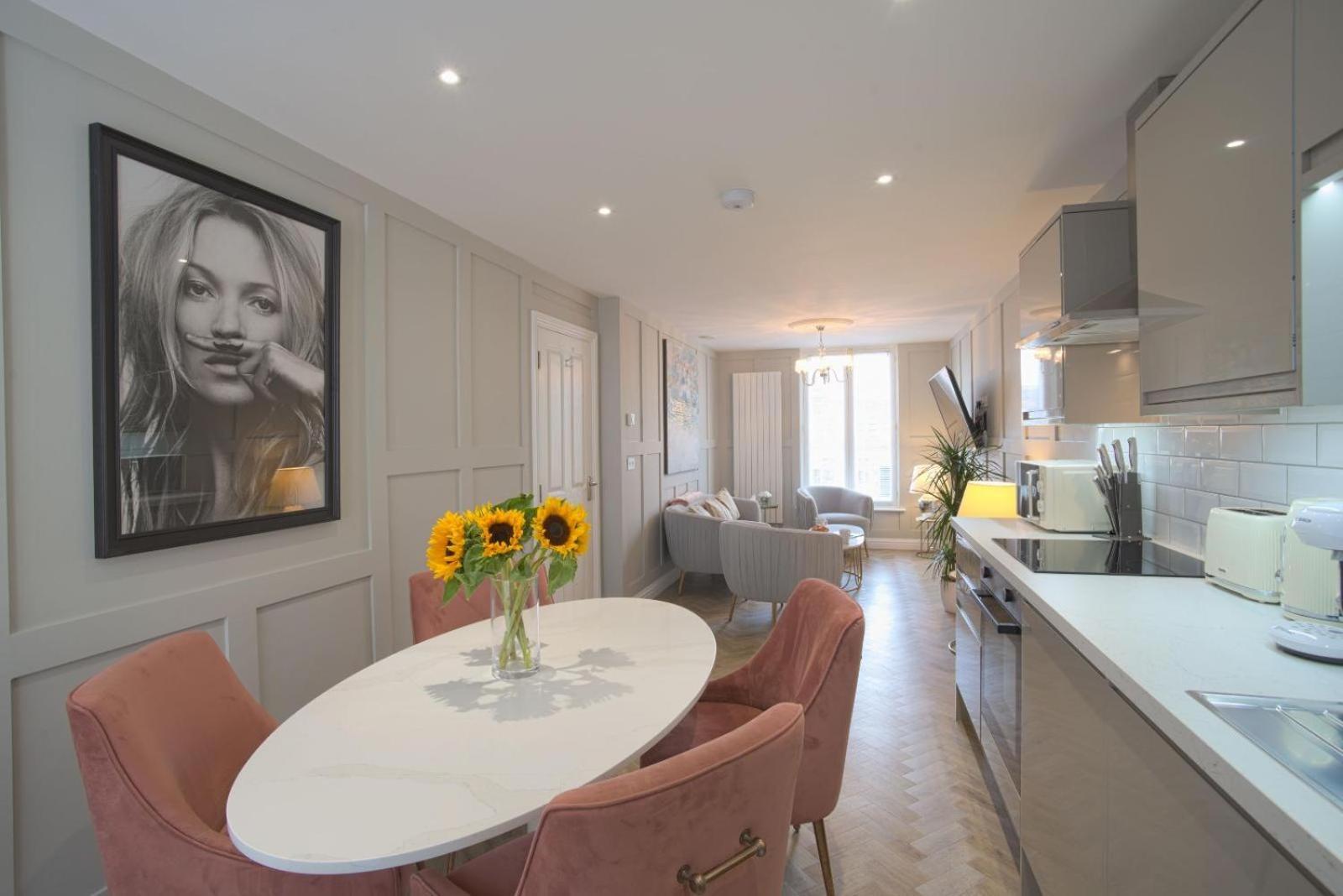 Harper Luxe Serviced Apartments دونْسْتابل المظهر الخارجي الصورة